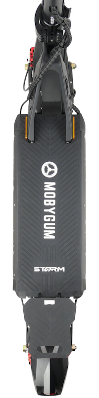 Mobygum Storm chassis